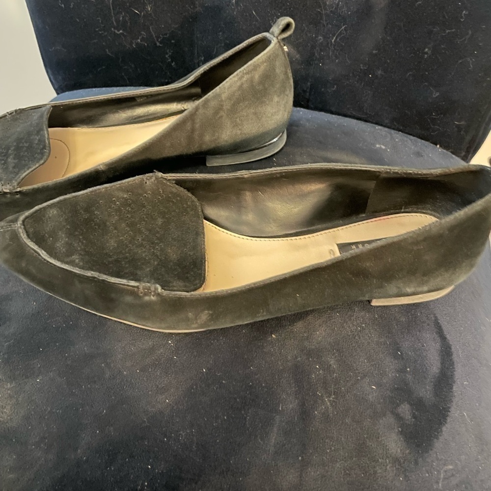 Jones New York black suede flats